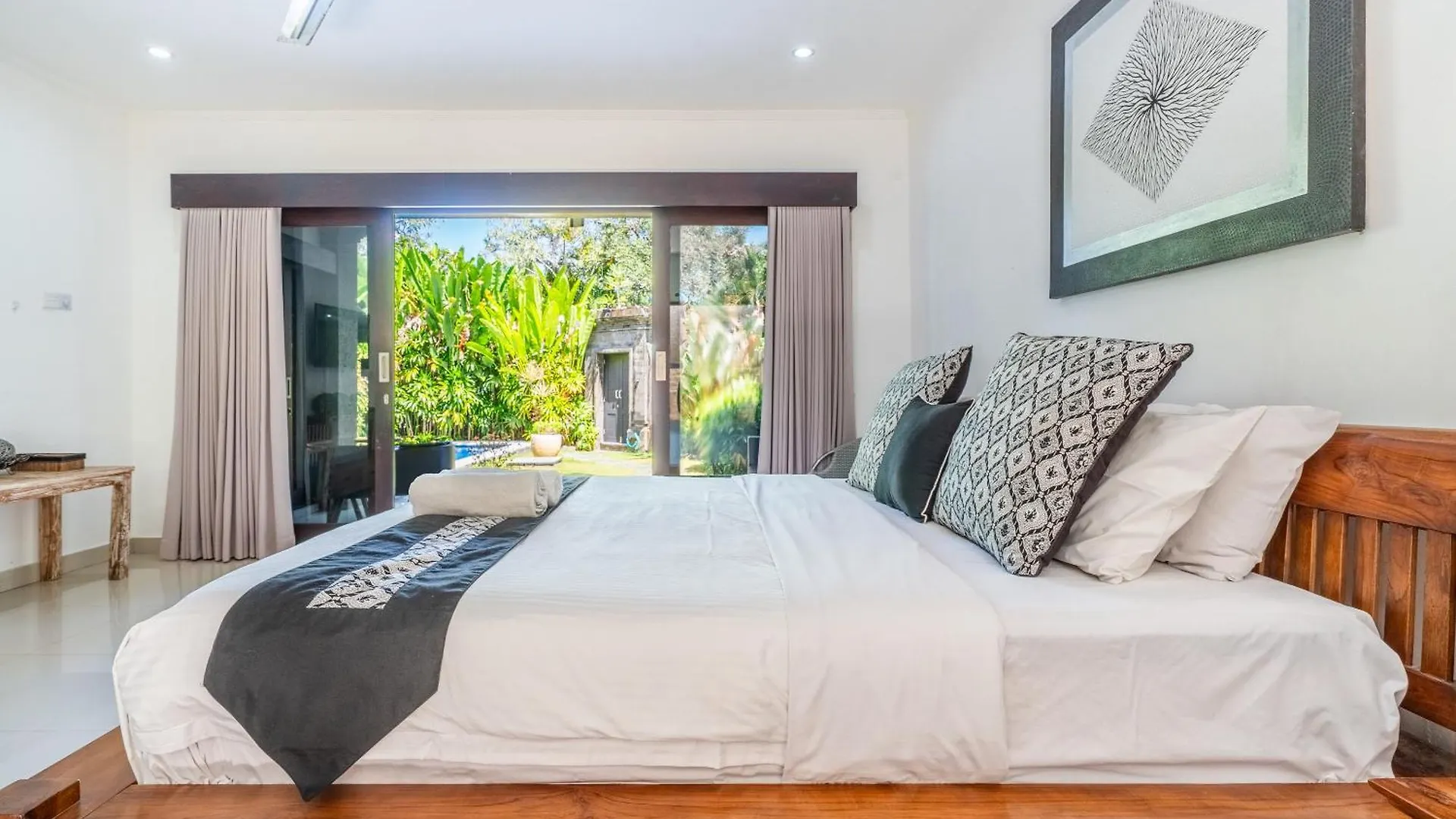 Cempaka Villa Legian By Ibali Management  Legian (Bali)