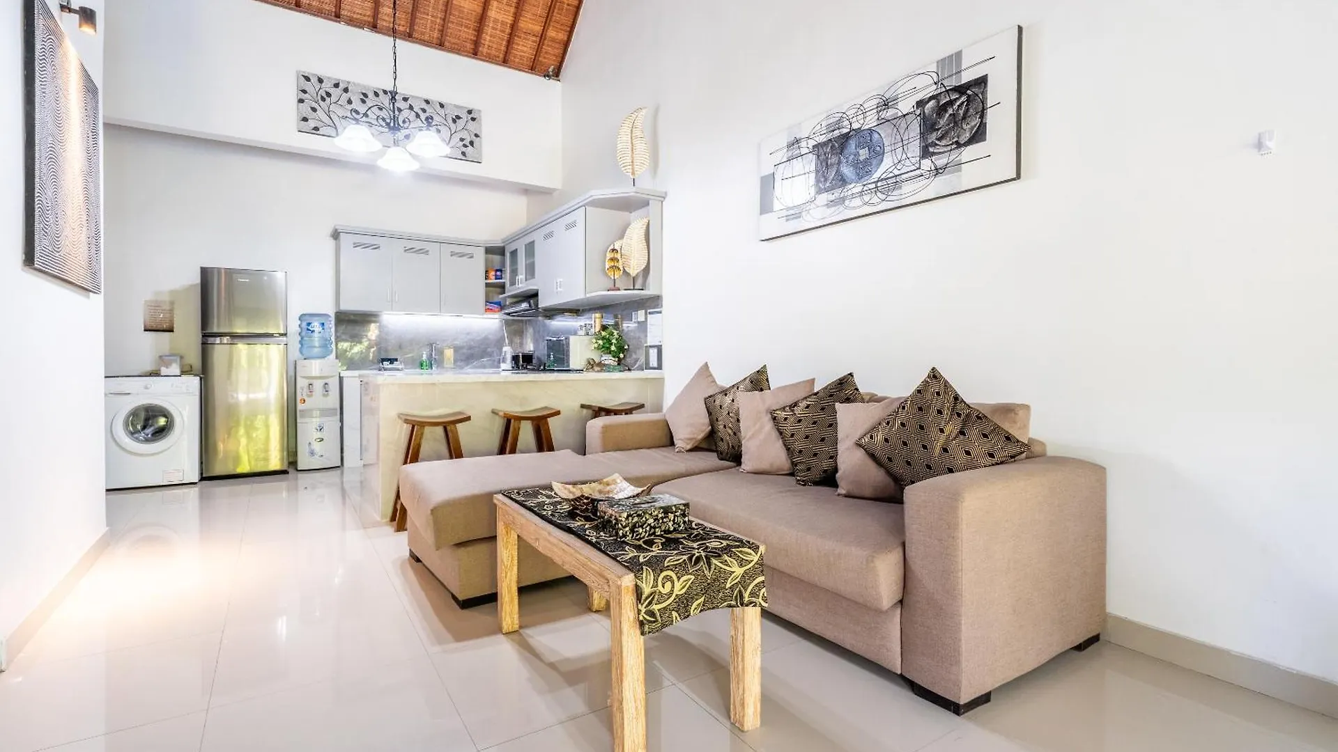Cempaka Villa Legian By Ibali Management Indonesia